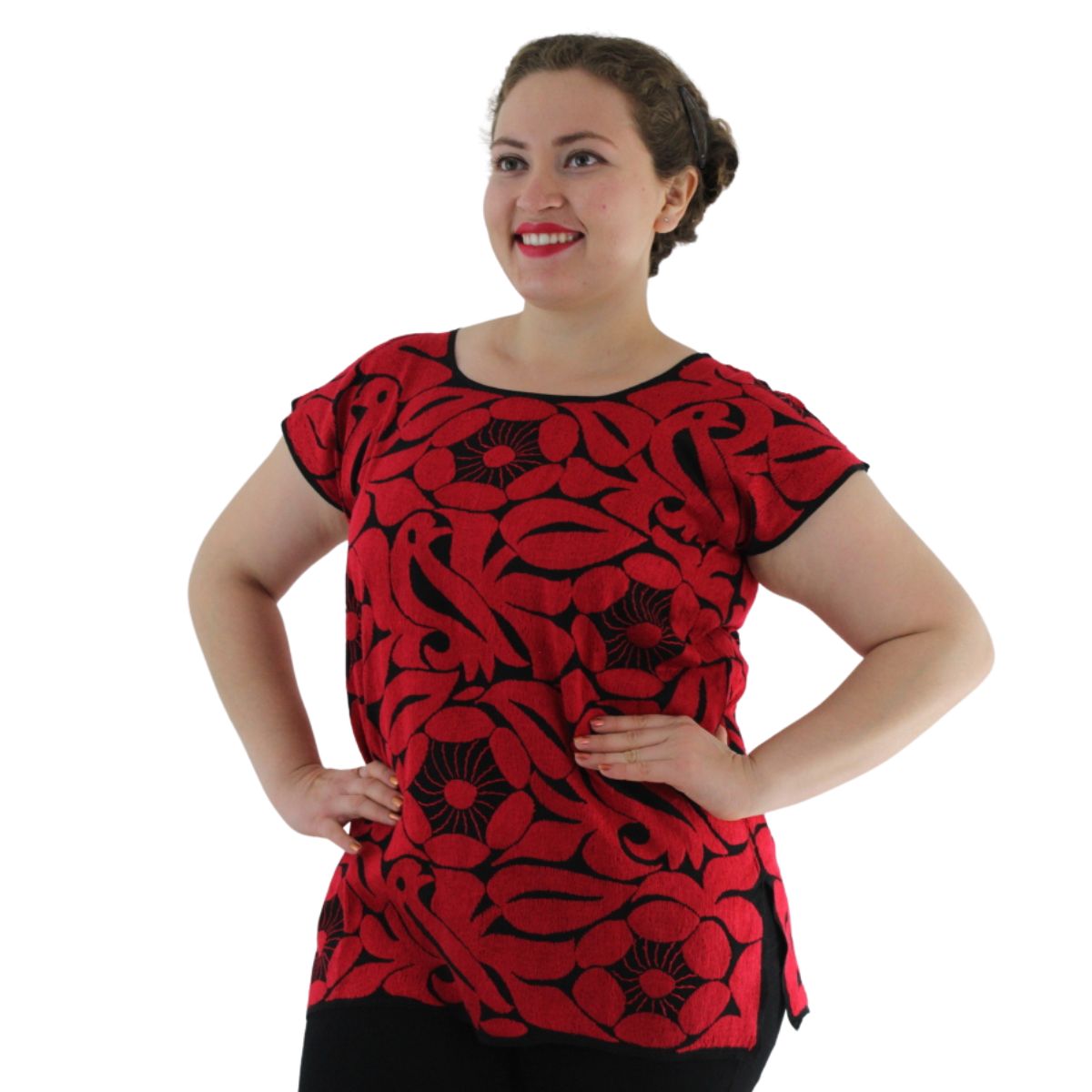 Blusa Bordada a Mano Negro con Rojo Mod. Jalapa Unitalla.