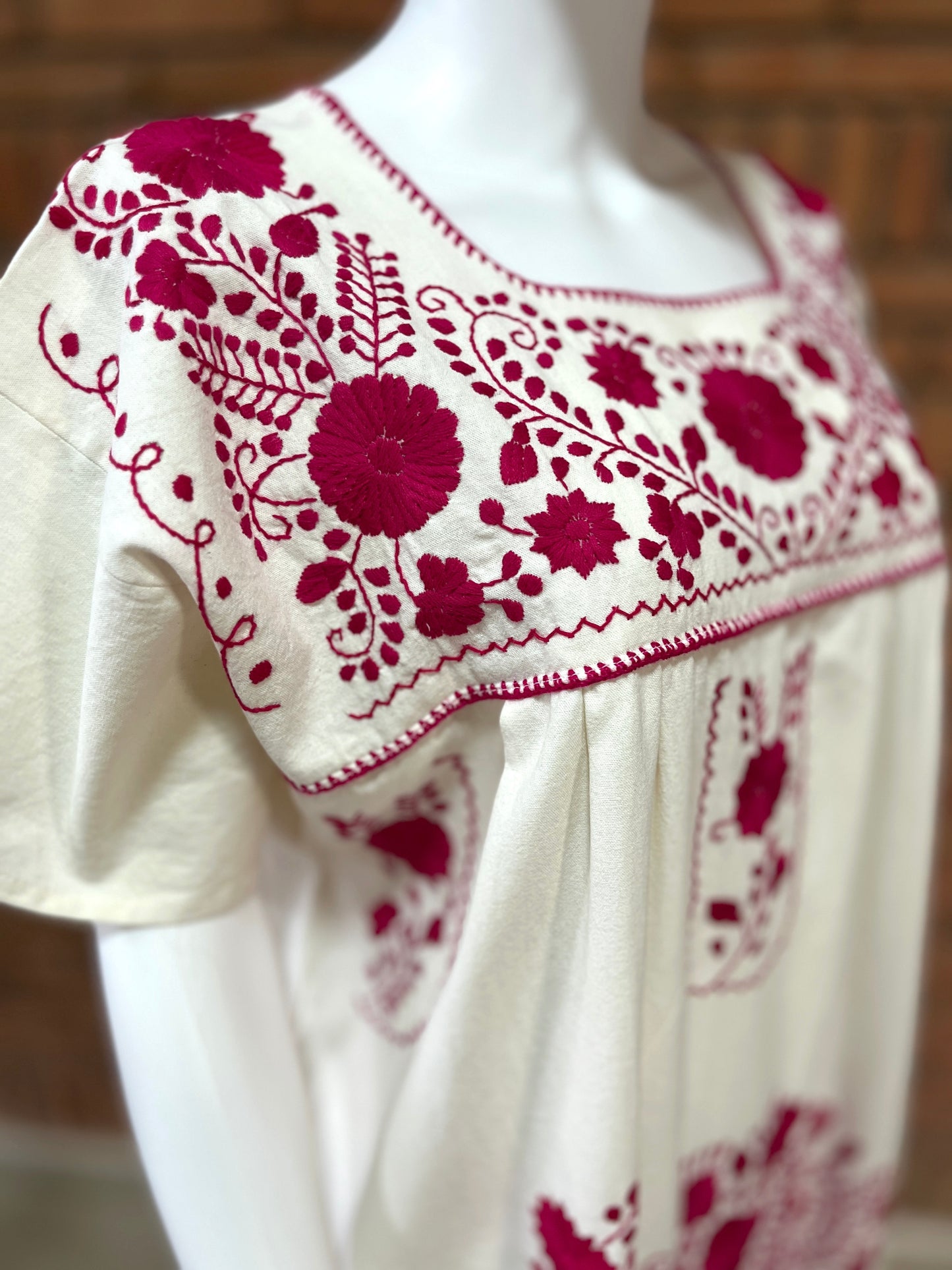 Vestido Mexicano Manta Bordado a Mano Talla L