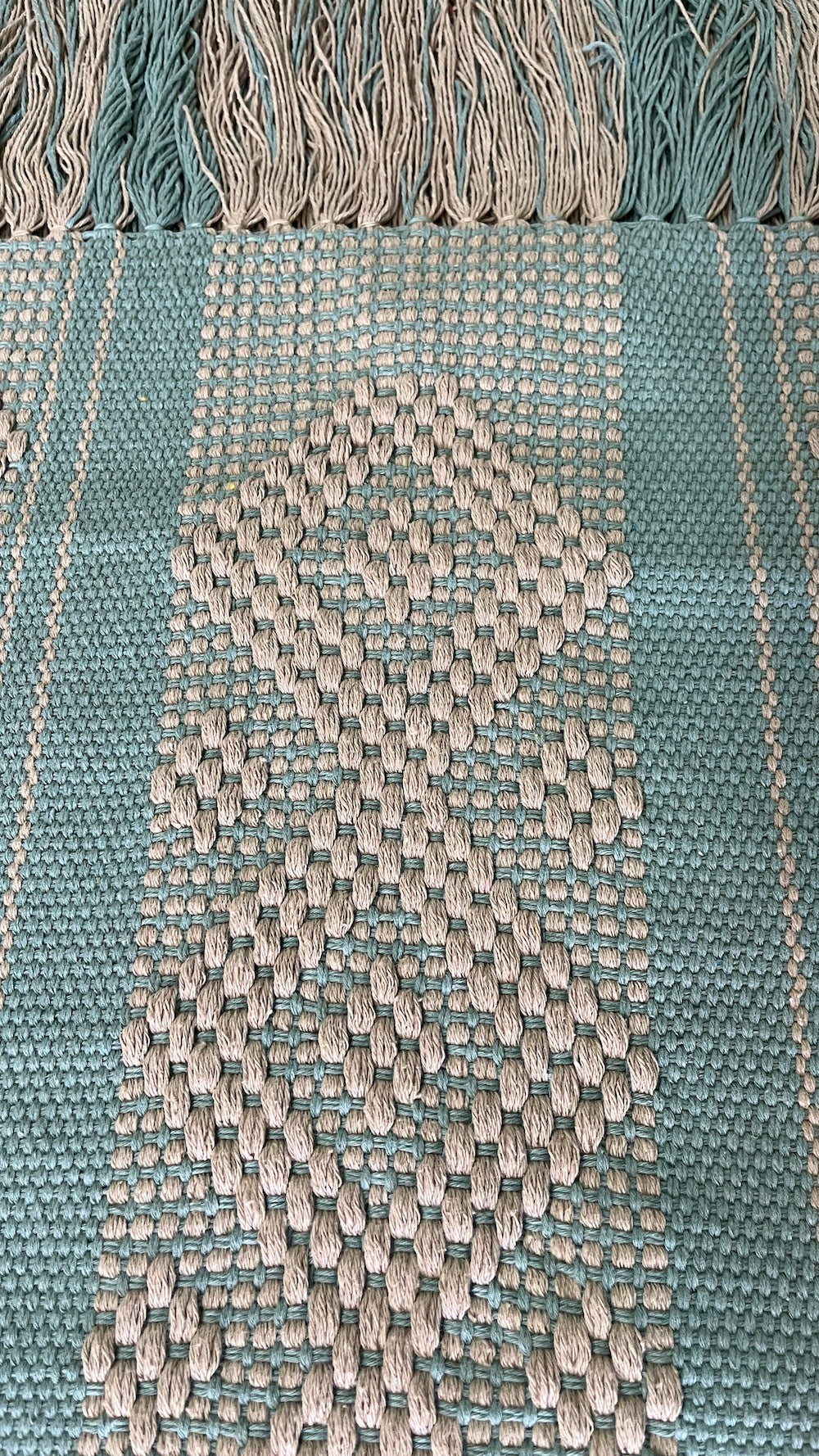 Caminos de Mesa Hecho en Telar de Cintura (diferentes colores).