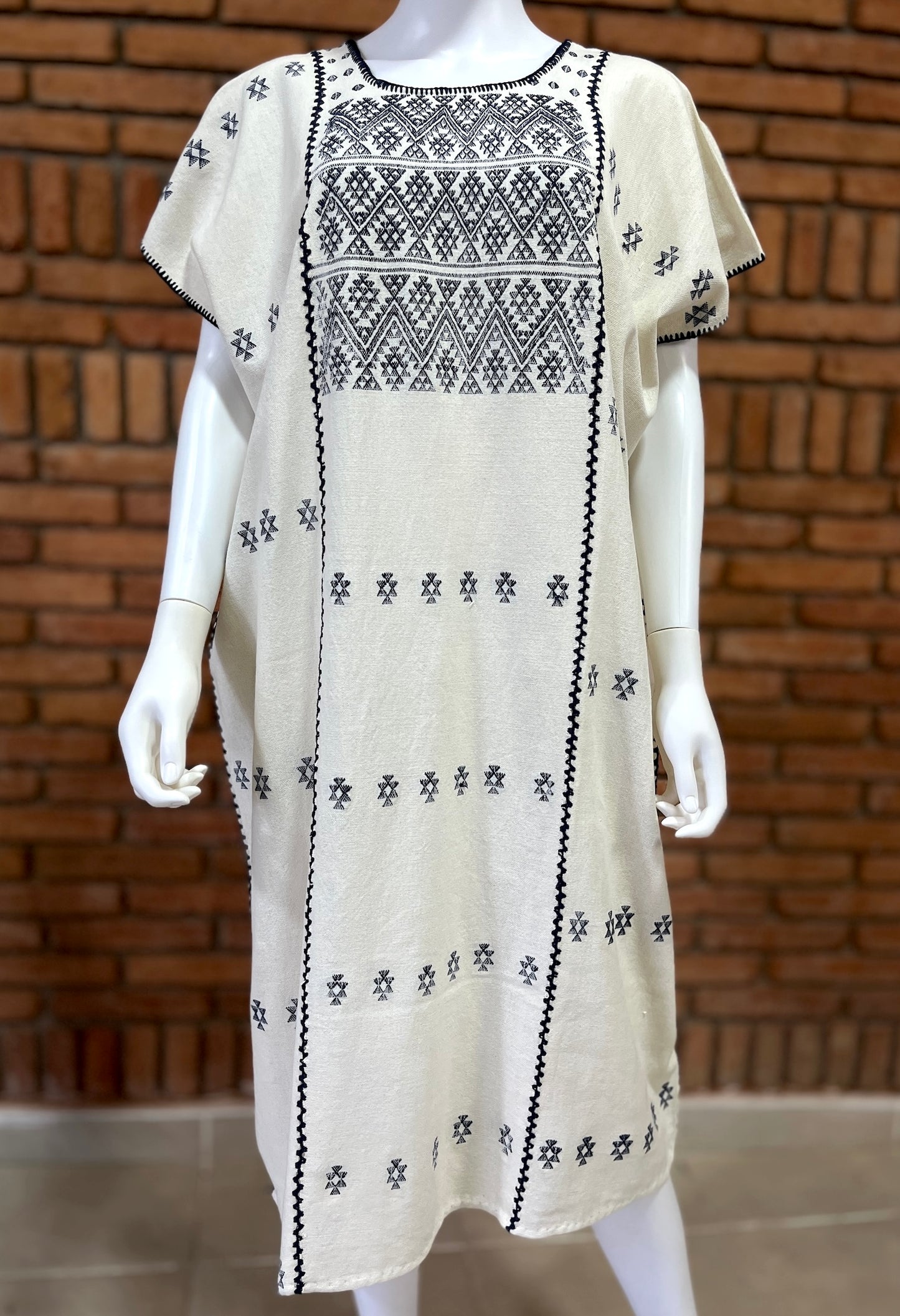 Vestido/Huipil Hecho a Mano Mod. Amuzgos Tradicional Multicolor Unitalla.