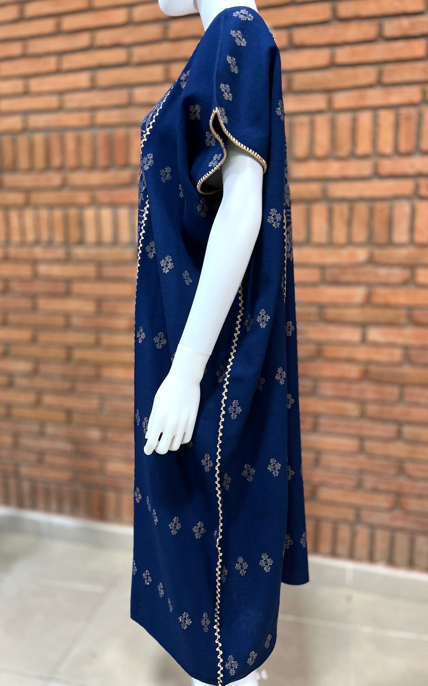 Vestido/Huipil Hecho a Mano Mod. Amuzgo 3 Tiras Azul Marino con Caqui Unitalla.