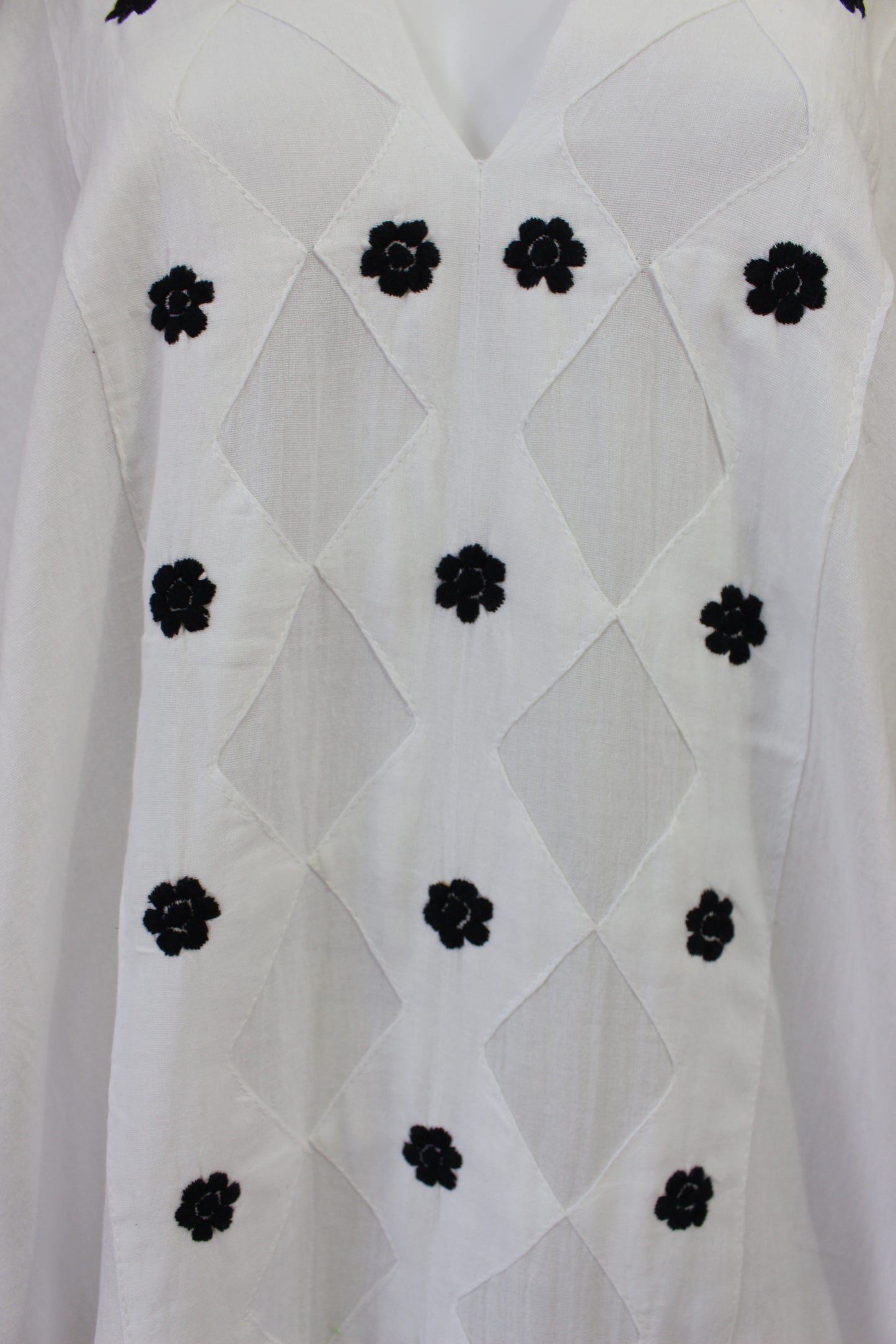 Vestido/Huipil Flores Bordado a Mano Unitalla