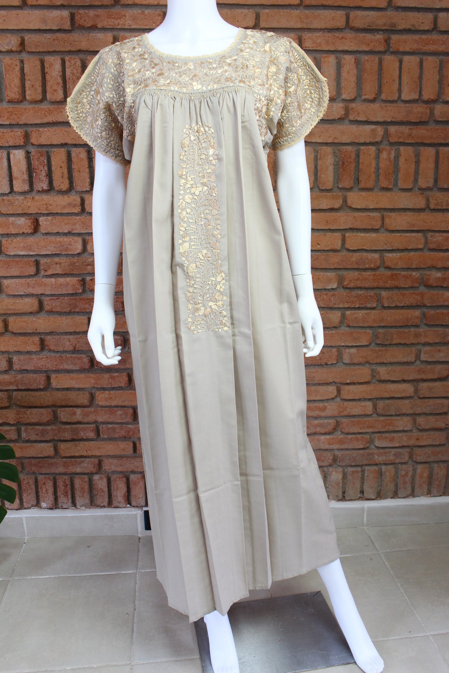 Vestido Bordado a Mano Mod. San Antonino Unitalla (Diferentes colores)