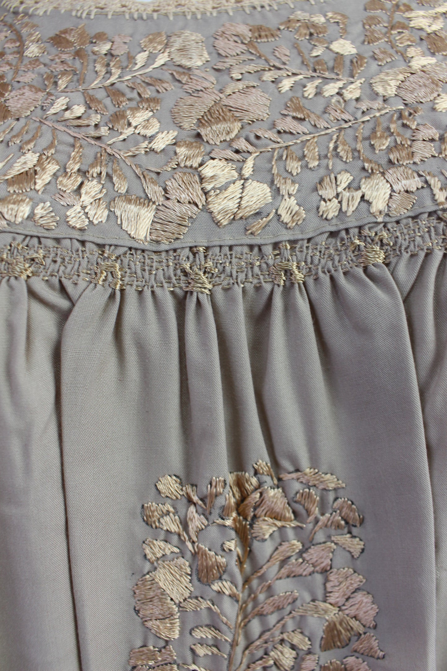 Vestido Bordado a Mano Mod. San Antonino Unitalla (Diferentes colores)