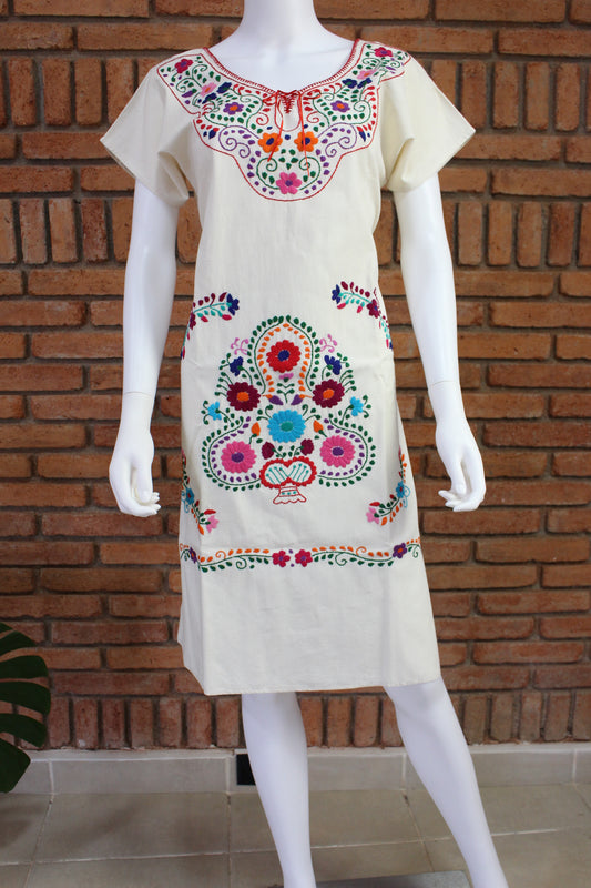 Vestido Mexicano Manta Bordado a Mano Mod. Kimono
