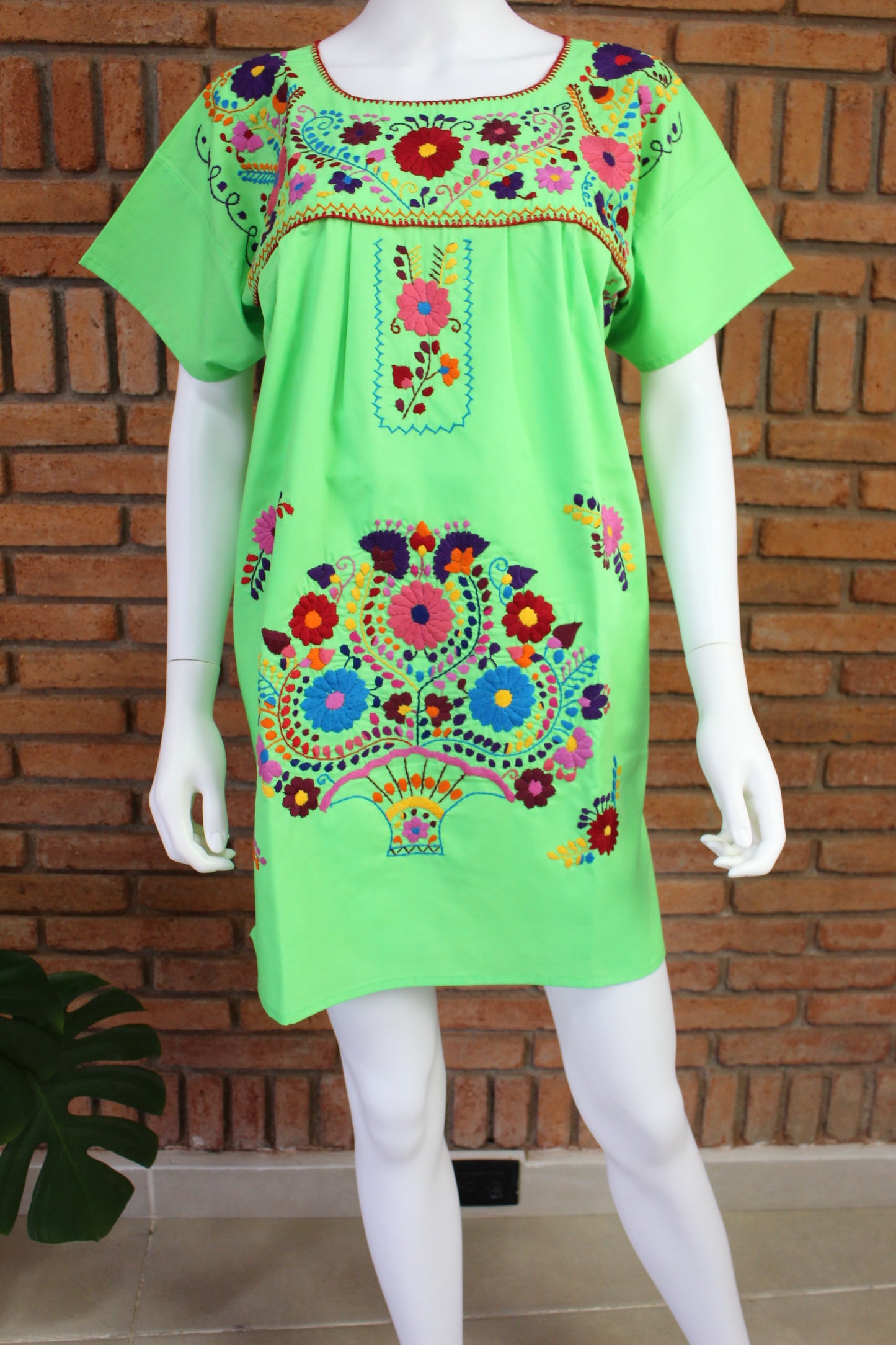Minivestido Mexicano Bordado a Mano Multicolor/Popelina T-L
