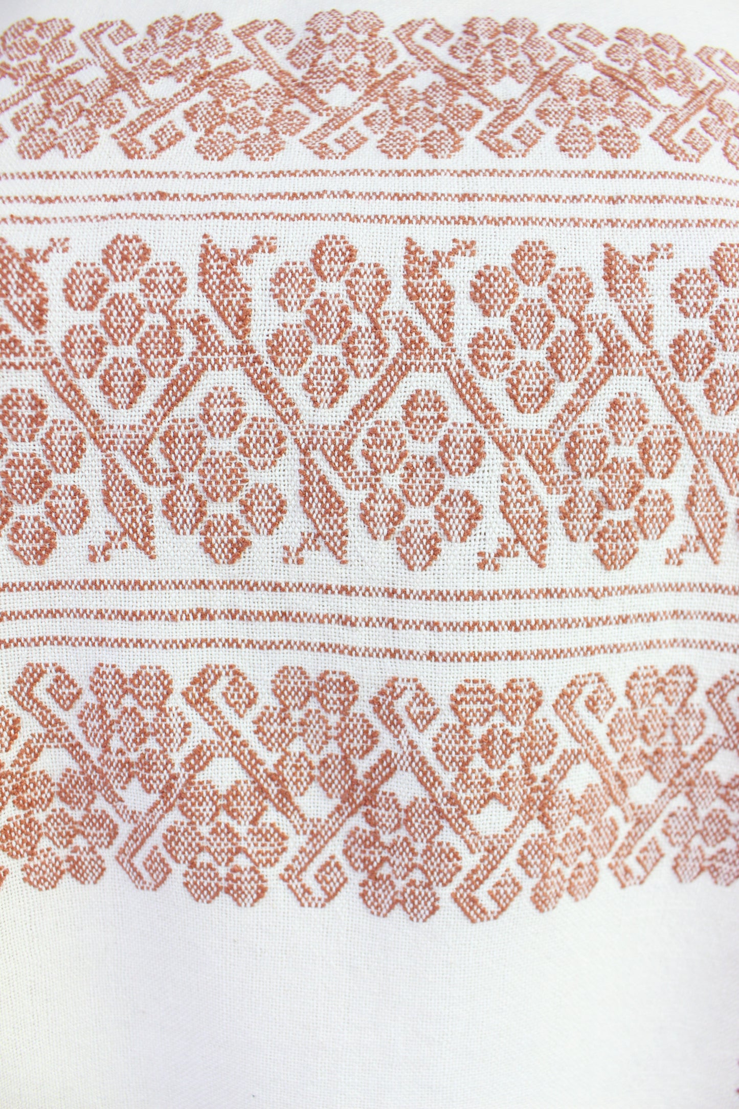 Vestido/Huipil Hecho a Mano (Beige con Shedron) Mod. Amuzgos Tradicional Unitalla