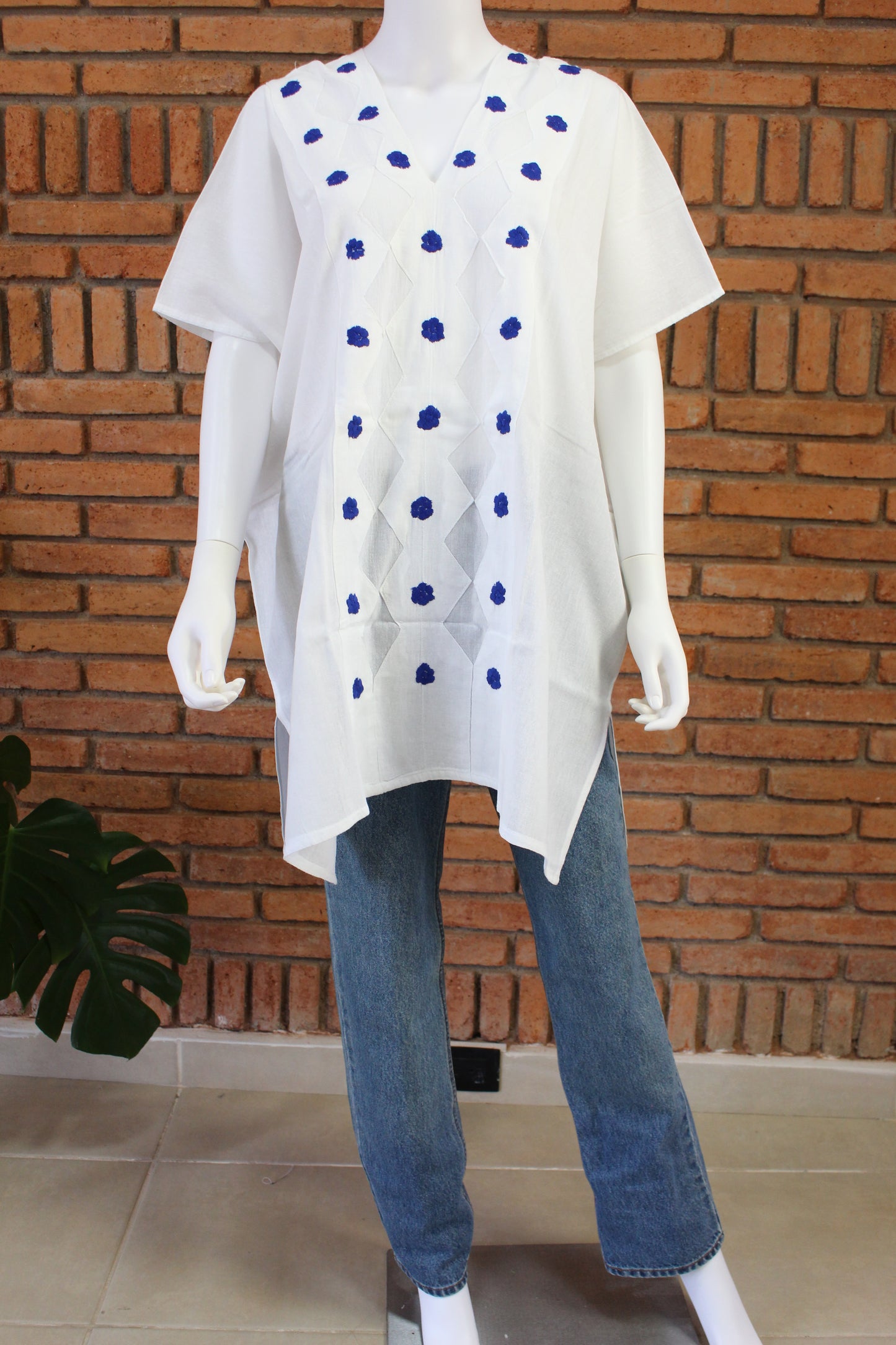 Blusa/Blusón Flores Bordado a Mano Unitalla