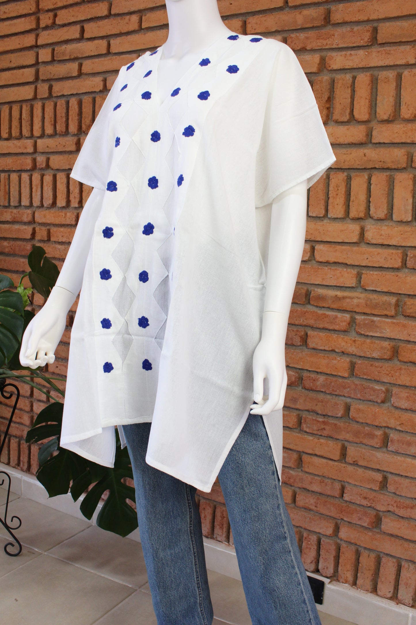 Blusa/Blusón Flores Bordado a Mano Unitalla