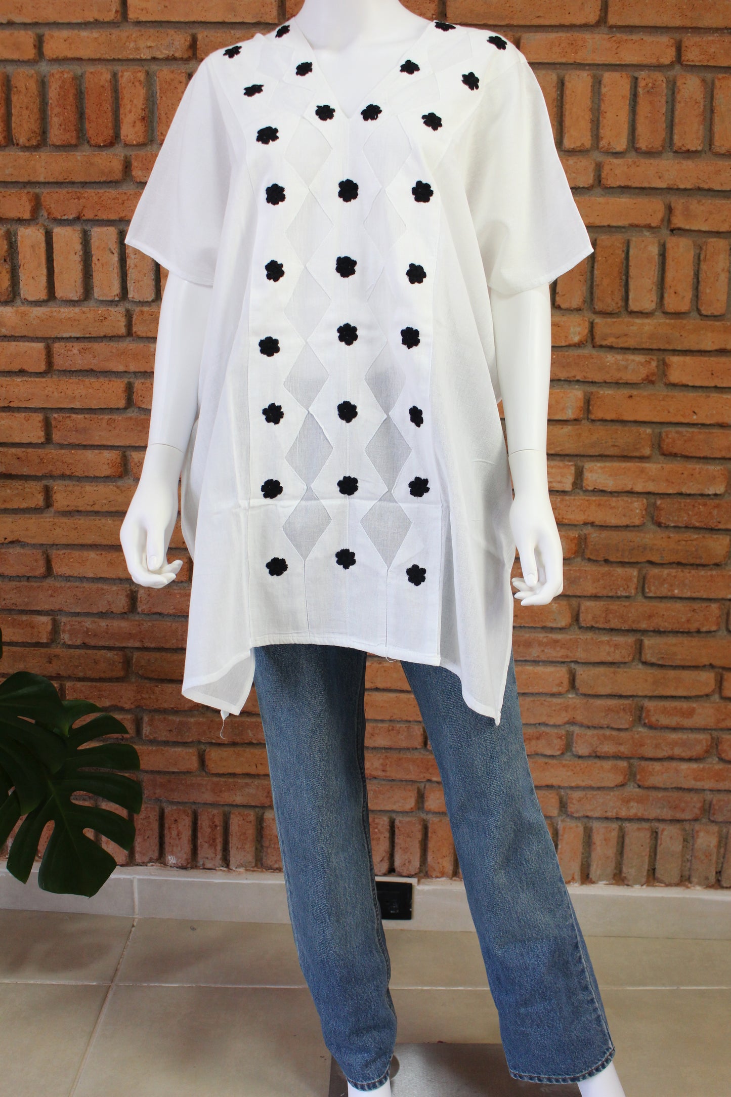 Blusa/Blusón Flores Bordado a Mano Unitalla