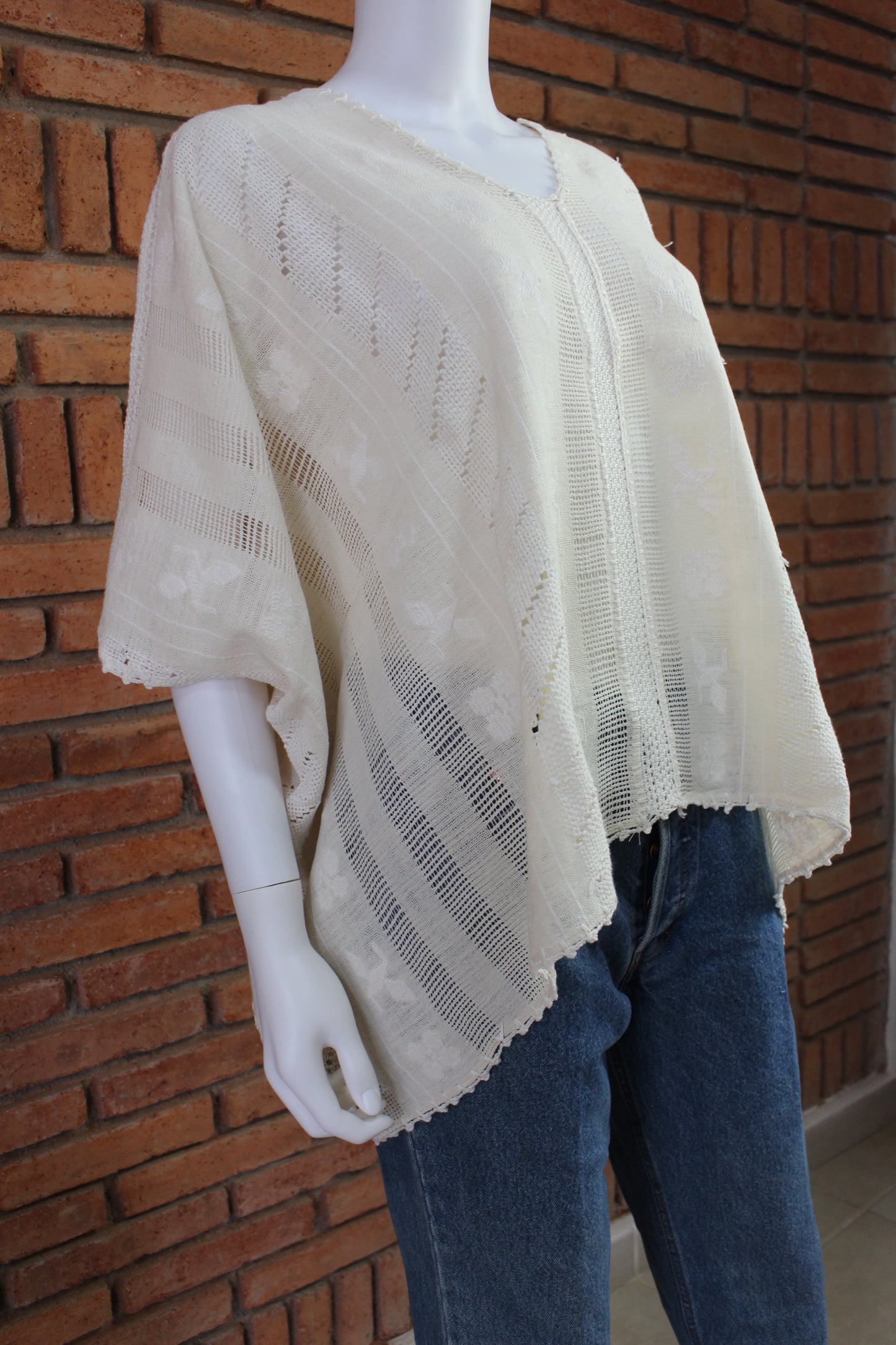 Blusa/Blusón Hecha en Telar Mod. Paloma Unitalla