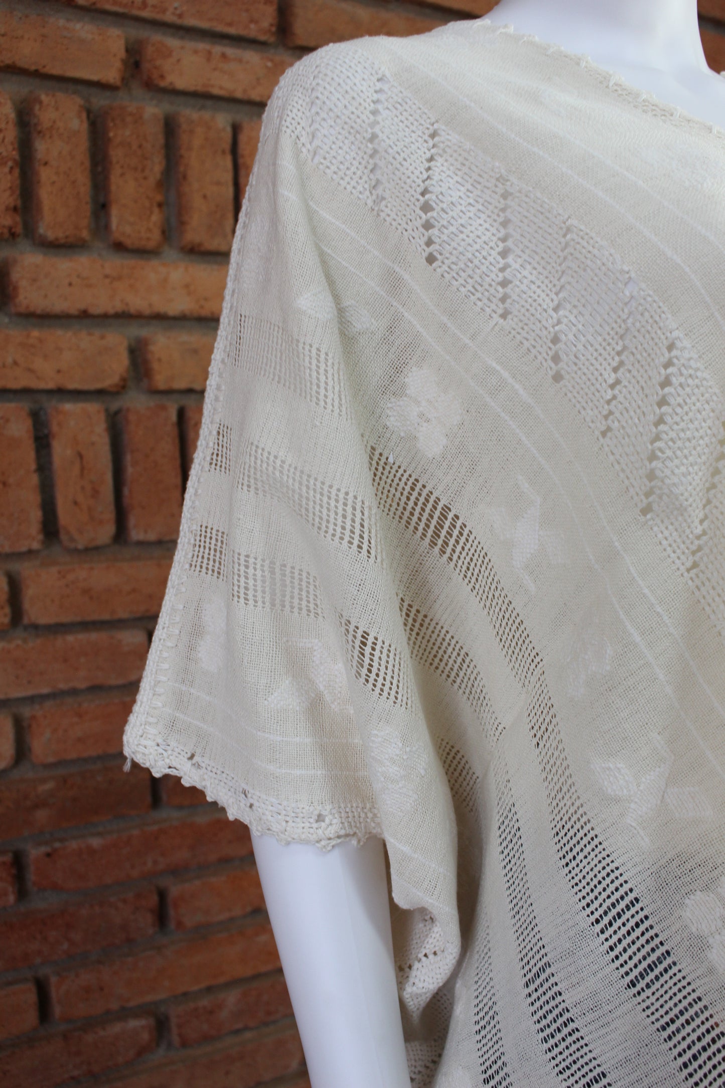 Blusa/Blusón Hecha en Telar Mod. Paloma Unitalla