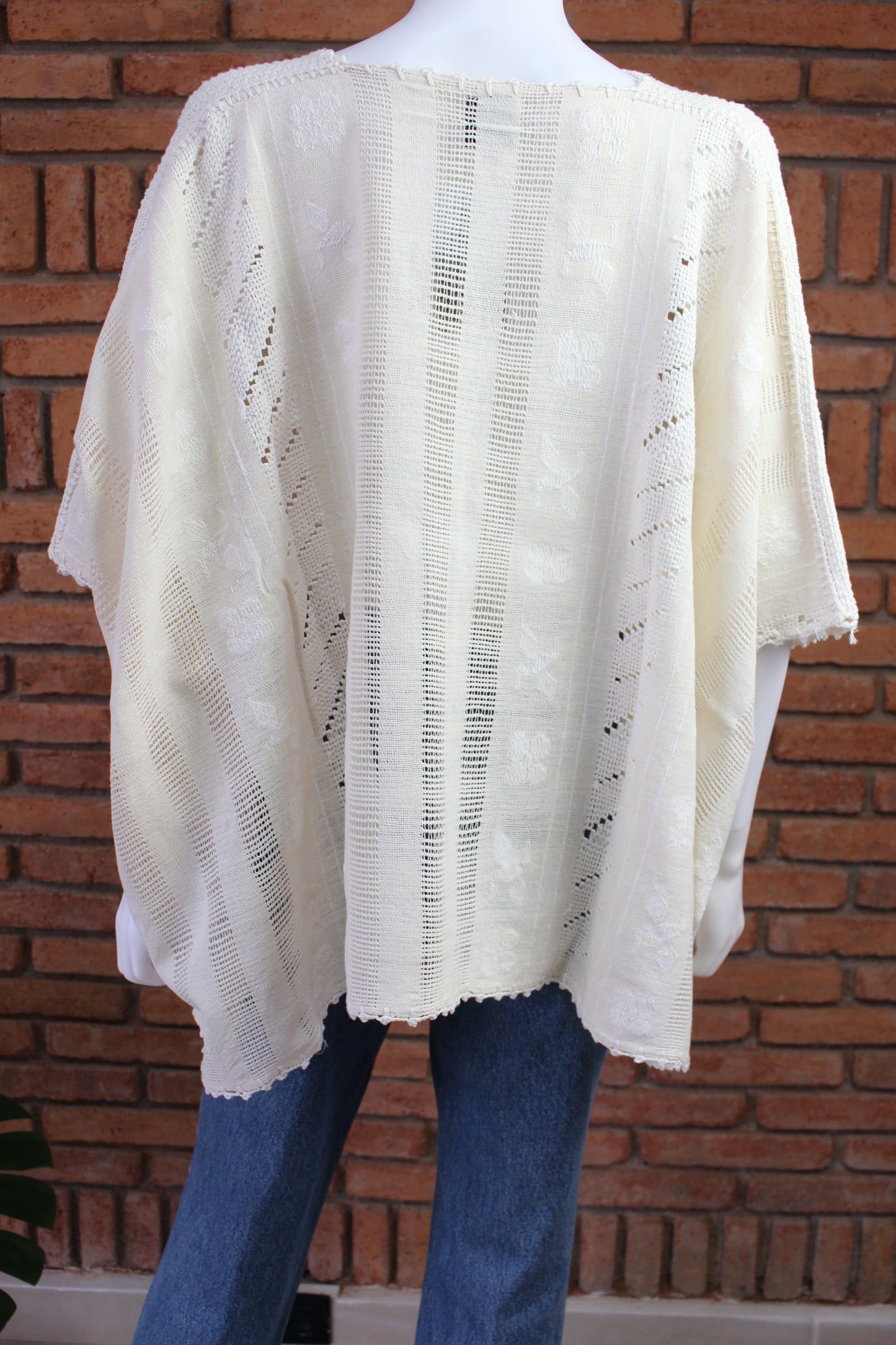 Blusa/Blusón Hecha en Telar Mod. Paloma Unitalla