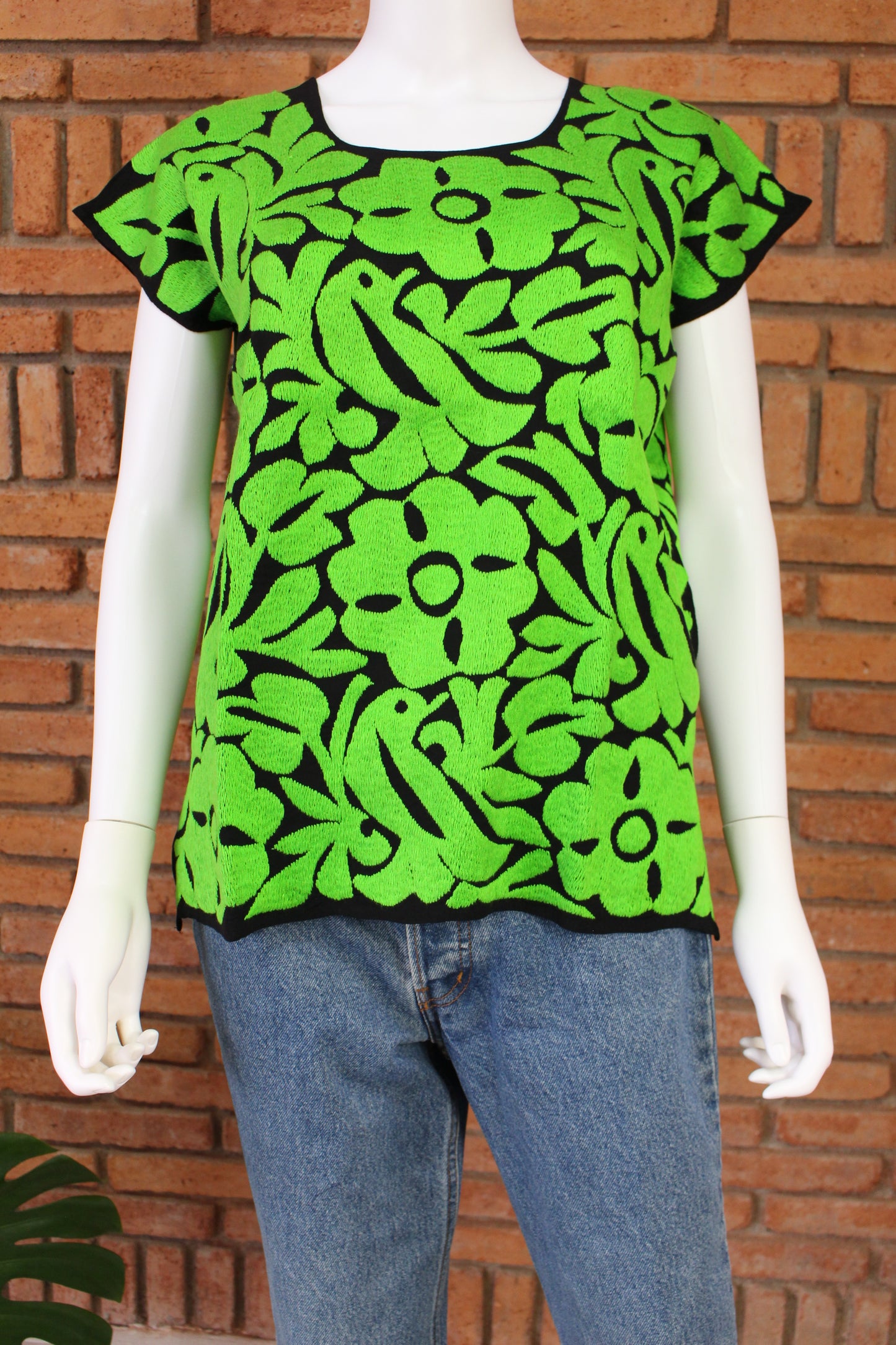 Blusa Bordada a Mano Mod. Jalapa Unitalla