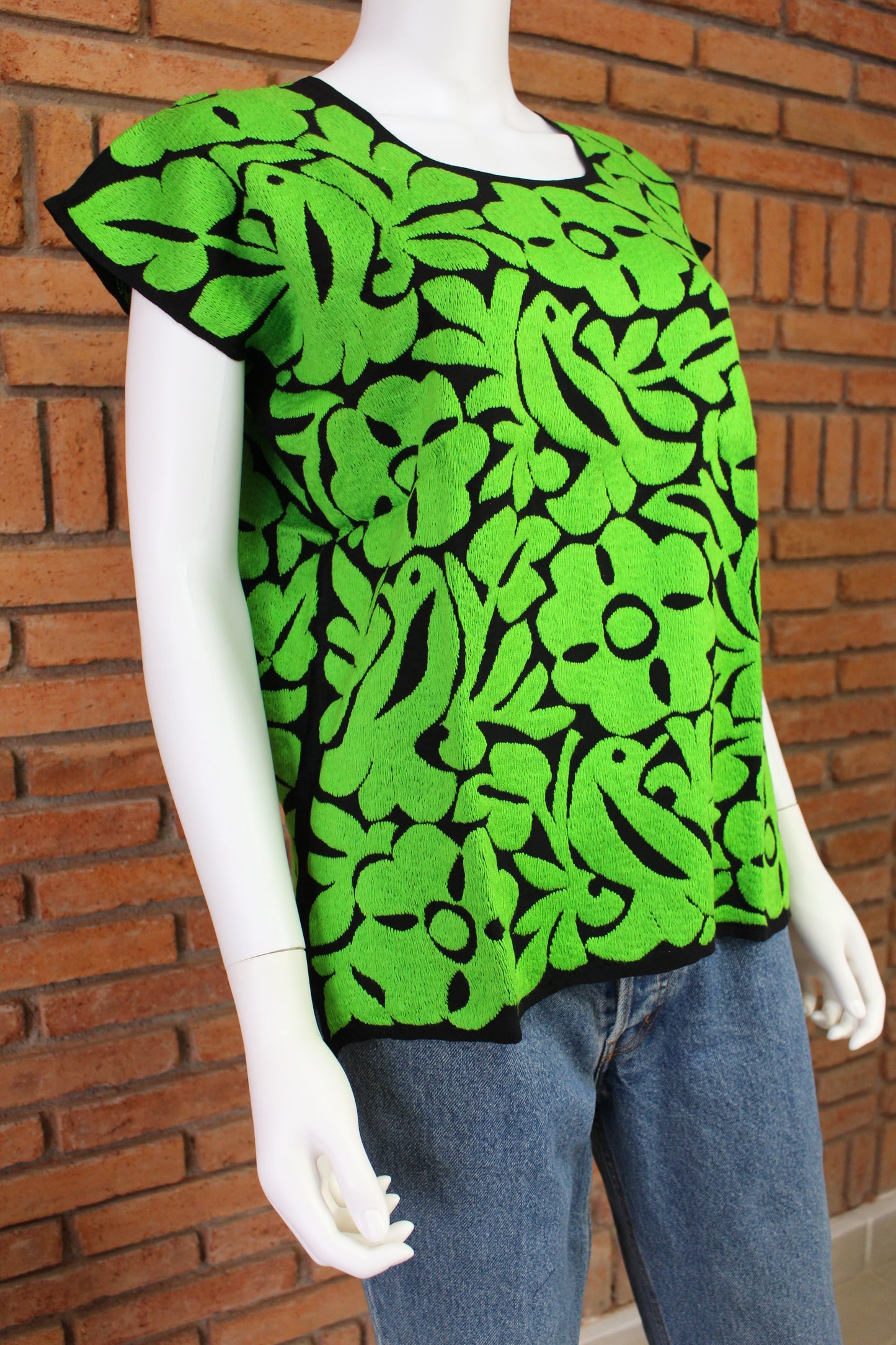 Blusa Bordada a Mano Mod. Jalapa Unitalla