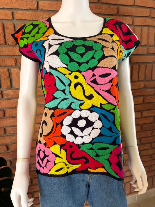 Blusa Bordada a Mano Mod. Jalapa Unitalla Negro con Multicolor #2