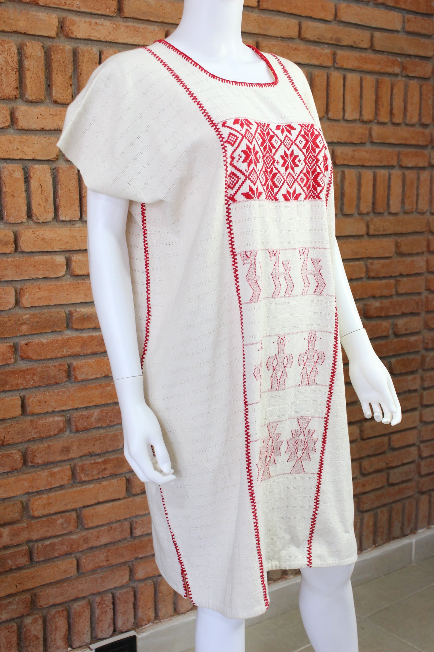 Vestido/Huipil Hecho a Mano Mod. Cotzocón Unitalla.
