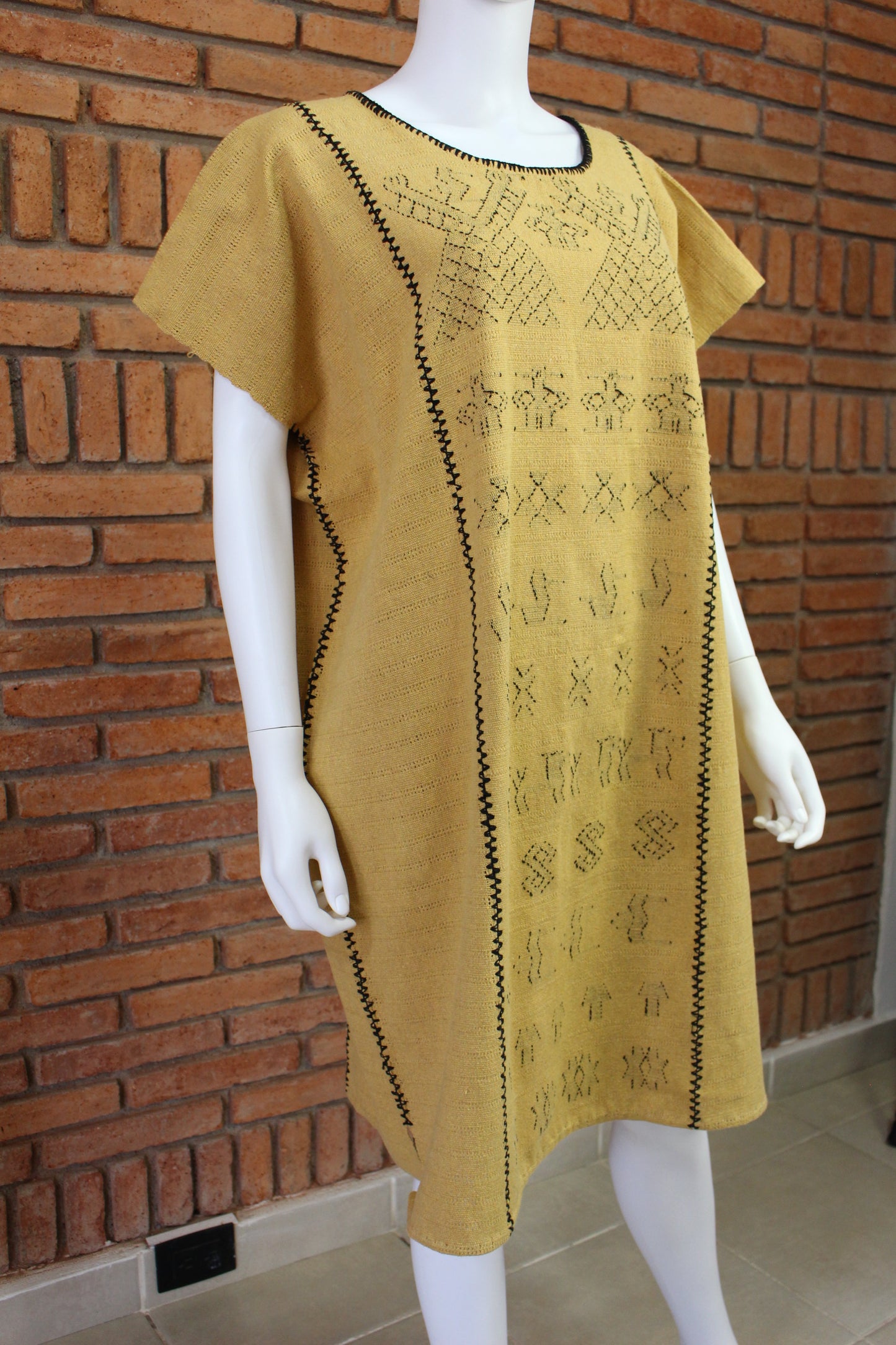Vestido/Huipil Hecho a Mano Mod. Cotzocón Unitalla.