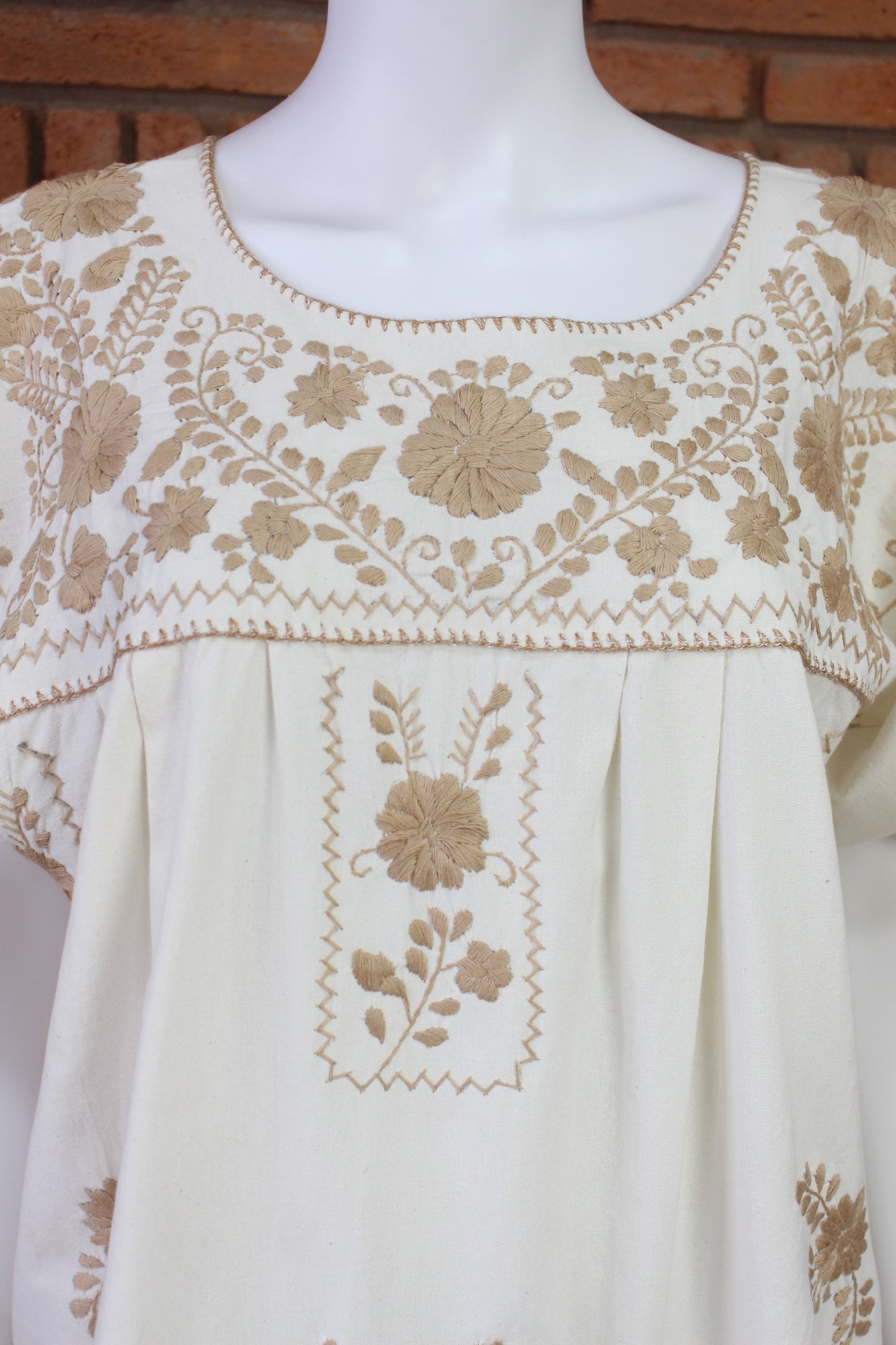 Vestido Mexicano Manta Bordado a Mano Talla L