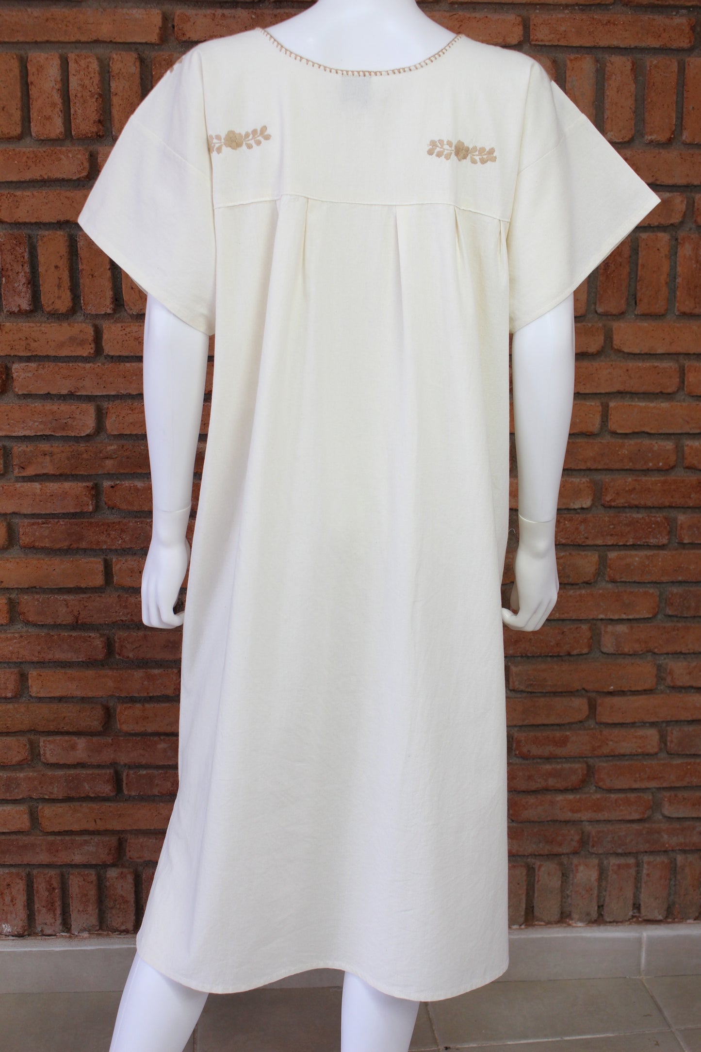 Vestido Mexicano Manta Bordado a Mano Talla L