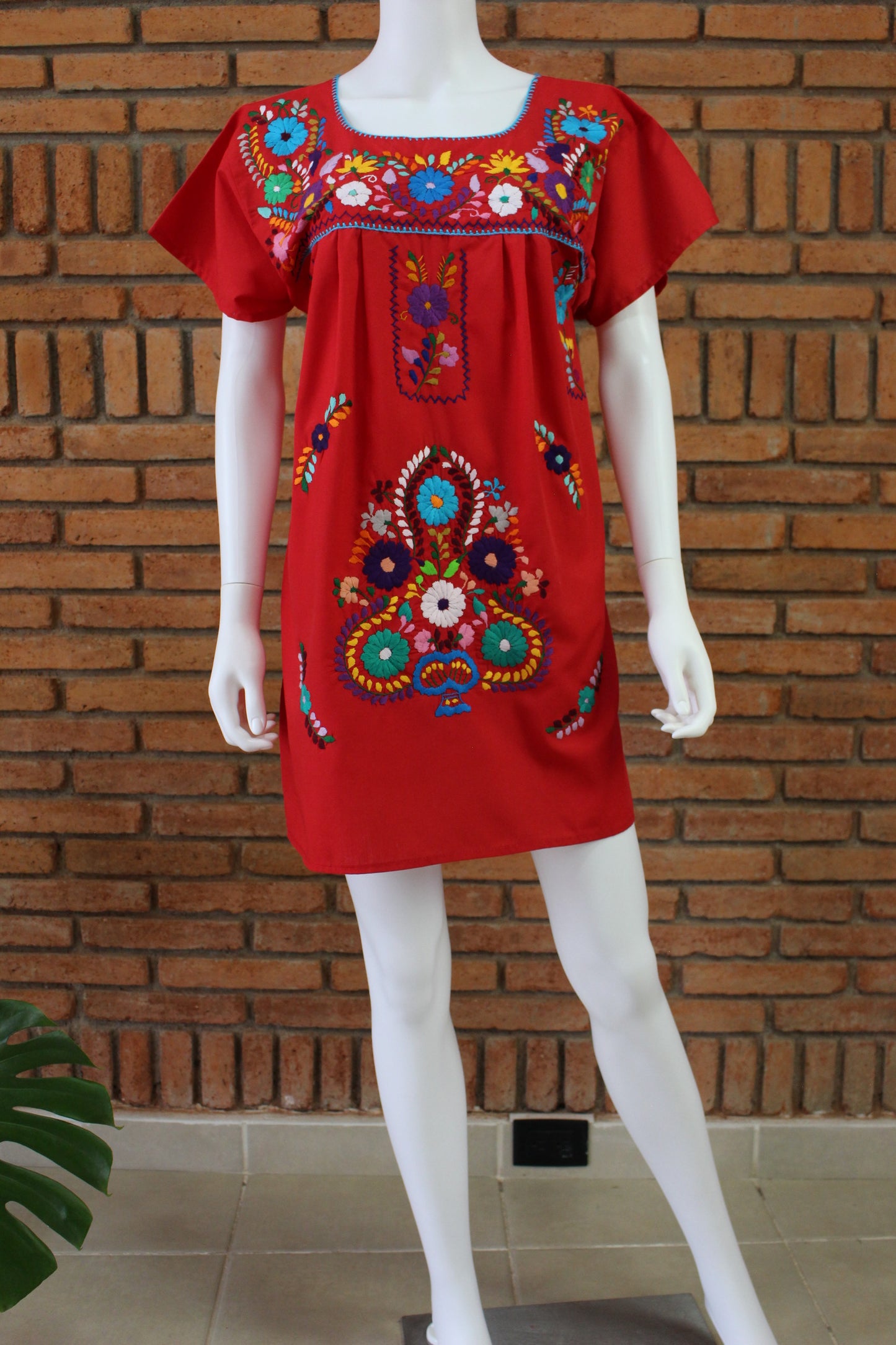 Minivestido Mexicano Bordado a Mano Multicolor/Popelina T-M