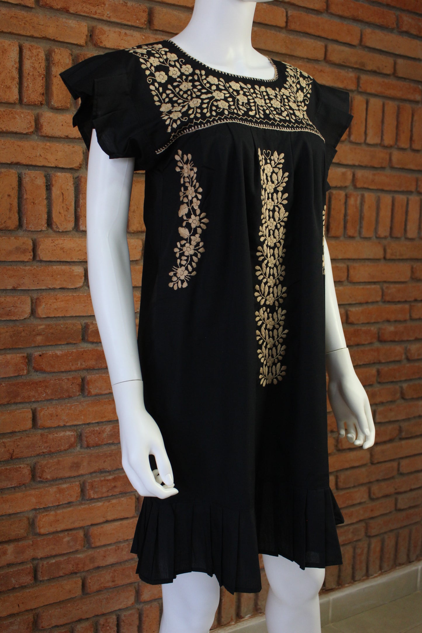 Vestido Mexicano Bordado a Mano Mod. Orquidea Popelina Talla Chica. (Multicolores)