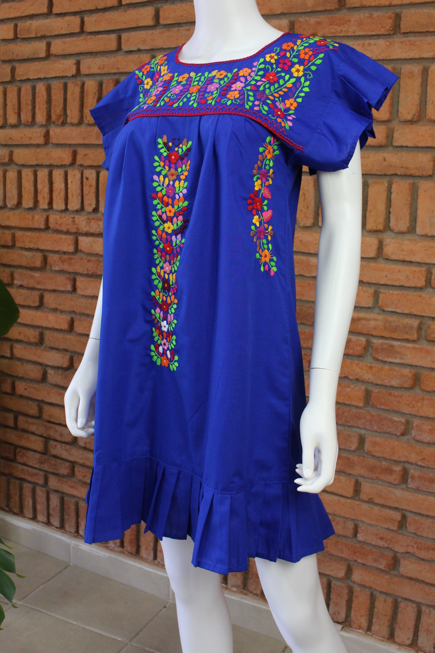 Vestido Mexicano Bordado a Mano Mod. Orquidea Popelina Talla Chica. (Multicolores)