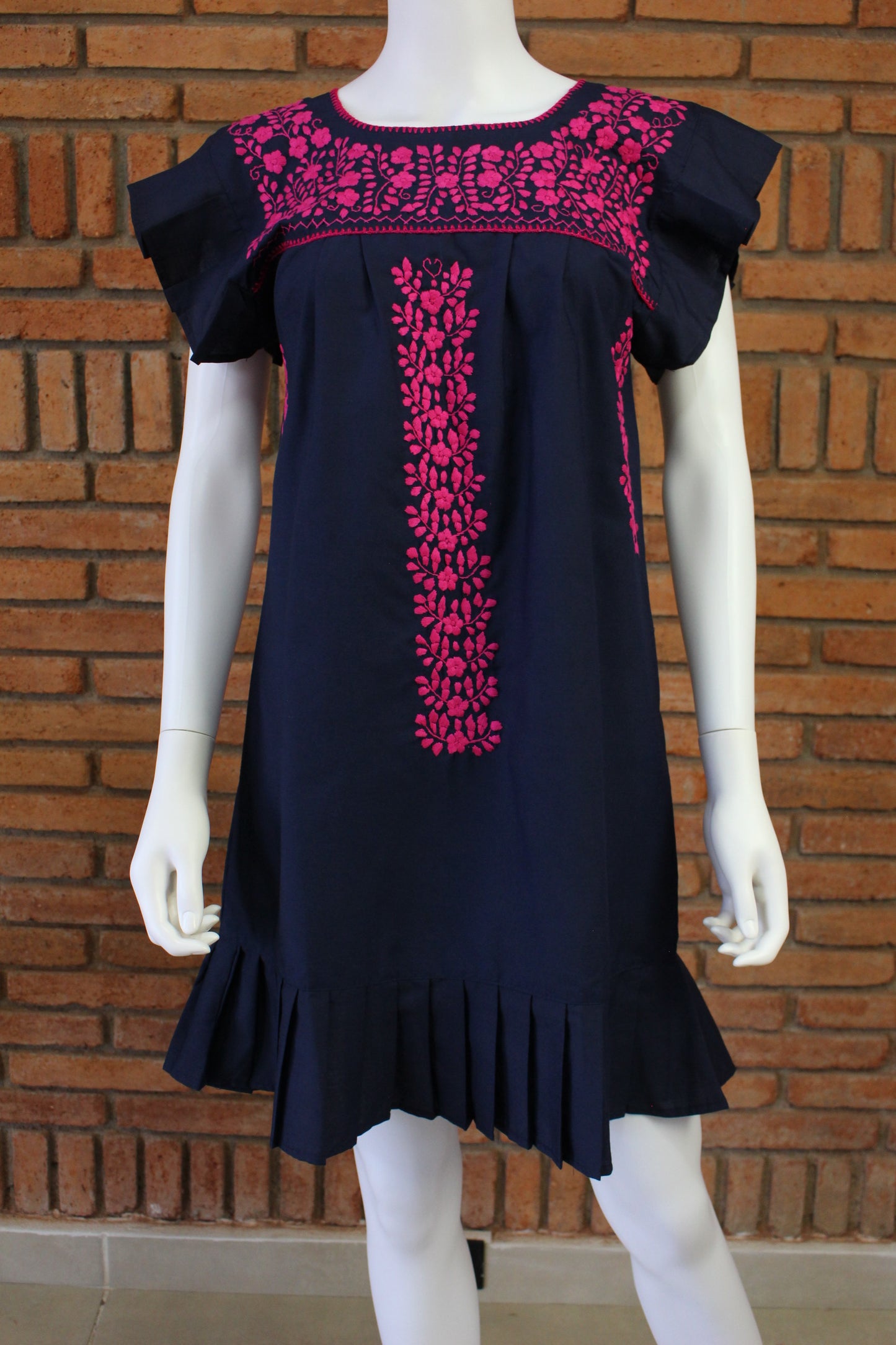 Vestido Mexicano Bordado a Mano Mod. Orquidea Popelina Talla Chica. (Multicolores)