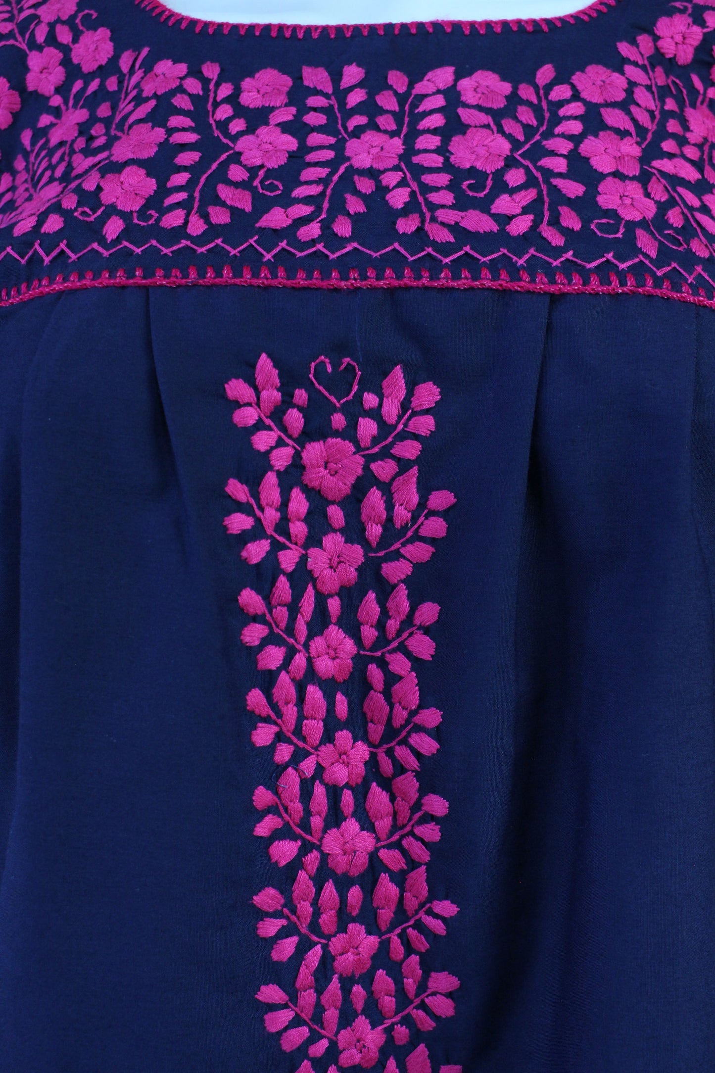Vestido Mexicano Bordado a Mano Mod. Orquidea Popelina Talla Chica. (Multicolores)