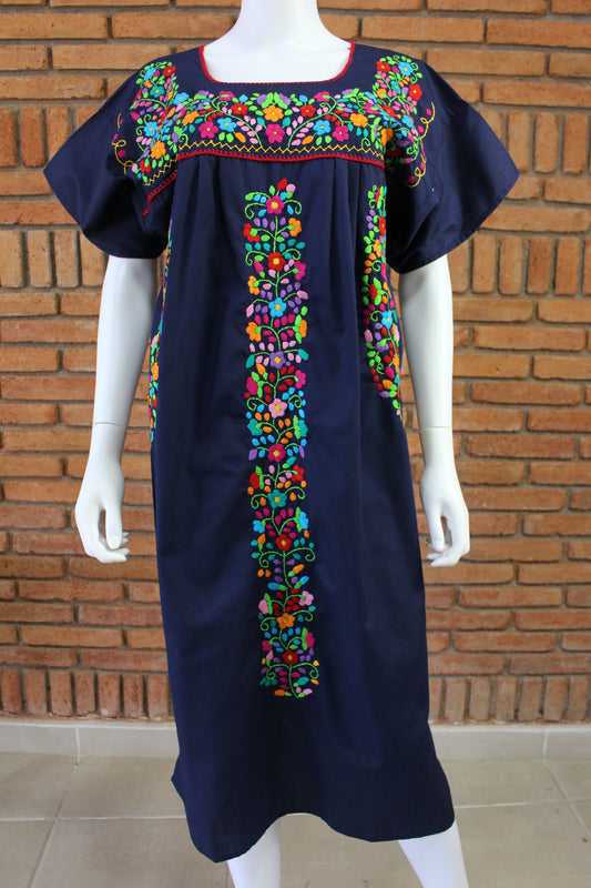 Vestido Mexicano Bordado a Mano Multicolor Mod. Florecita Popelina Talla Grande