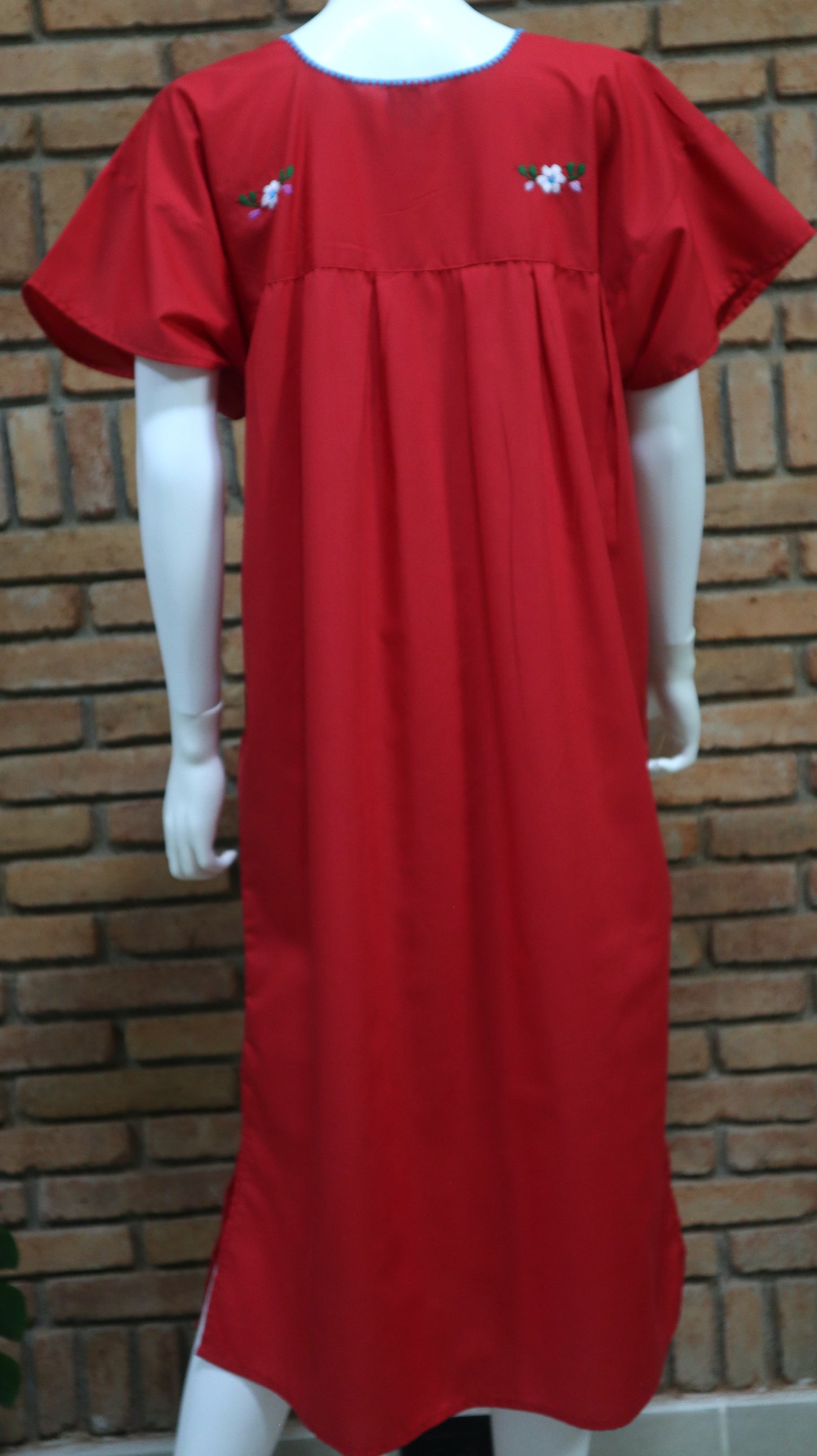 Vestido Mexicano Bordado a Mano Multicolor Mod. Florecita Popelina Talla Grande