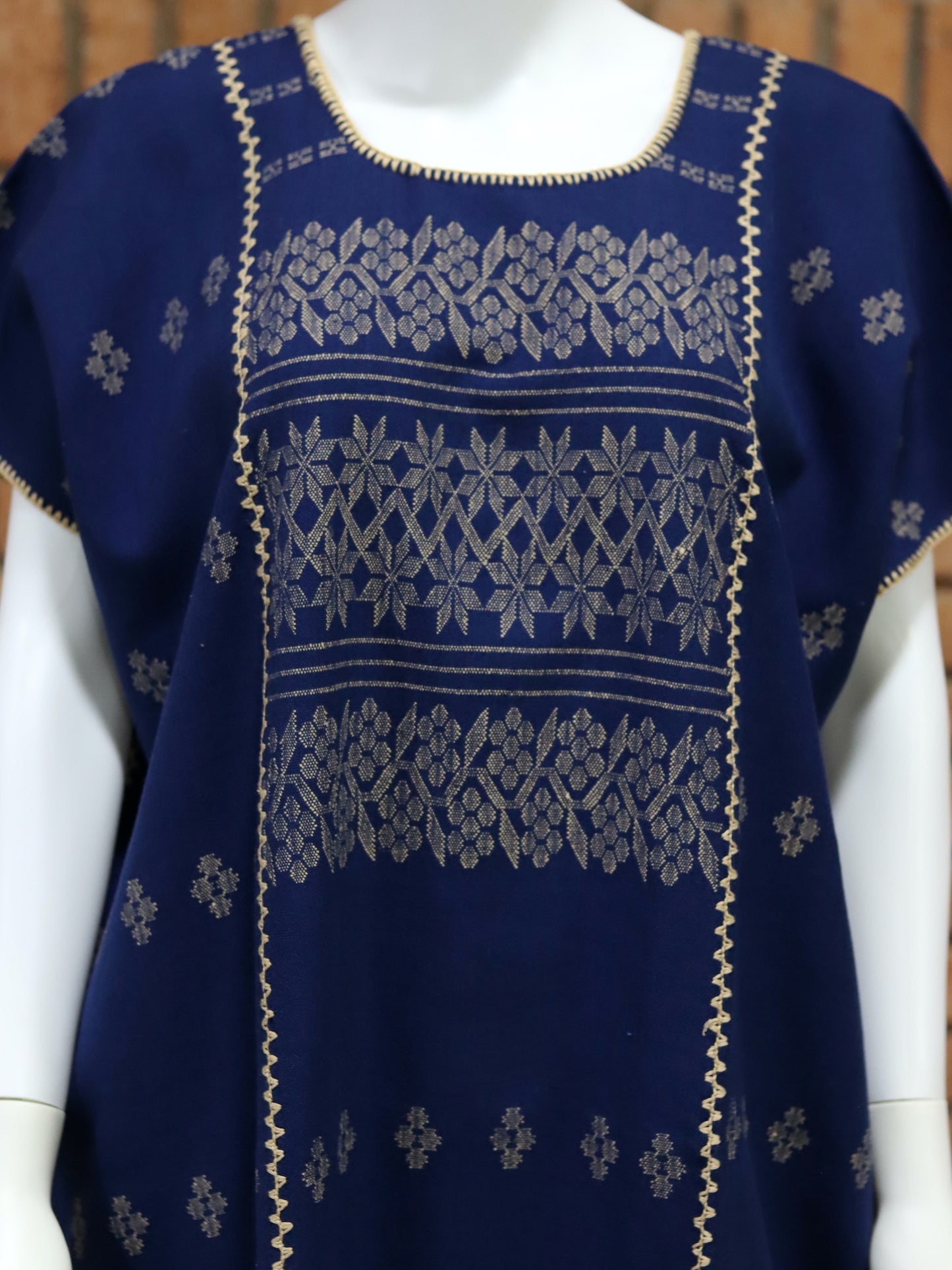 Vestido/Huipil Hecho a Mano Mod. Amuzgo 3 Tiras Azul Marino con Caqui Unitalla.