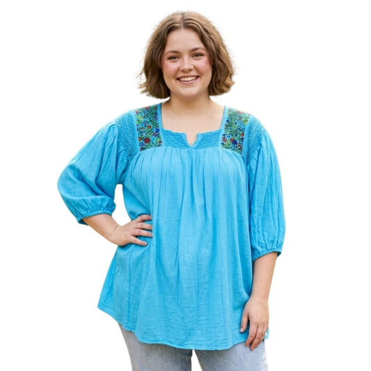 Blusa Artesanal Bordada a Mano Mod. Itzel Unitalla.
