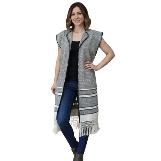 Chaleco Artesanal Hecho en Telar Beige con Negro Unitalla.