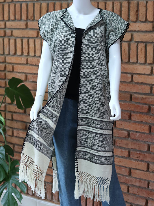 Chaleco Artesanal Hecho en Telar Beige con Negro Unitalla.