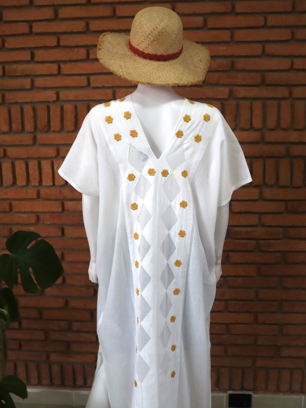 Vestido/Huipil Flores Bordado a Mano Unitalla