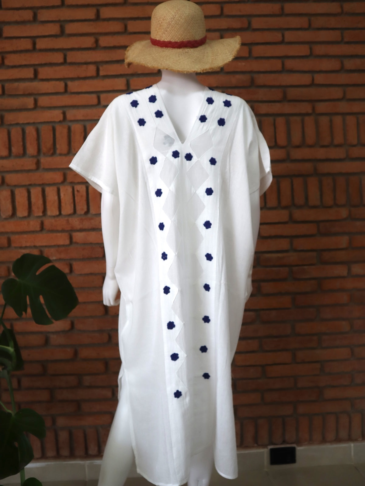 Vestido/Huipil Flores Bordado a Mano Unitalla