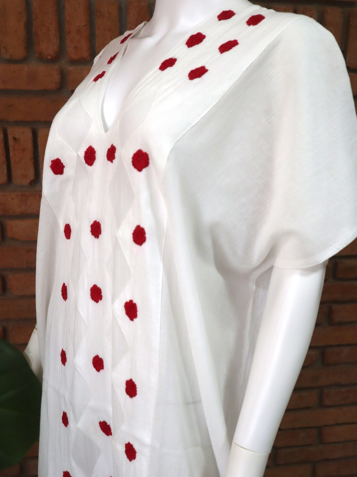 Vestido/Huipil Flores Bordado a Mano Unitalla