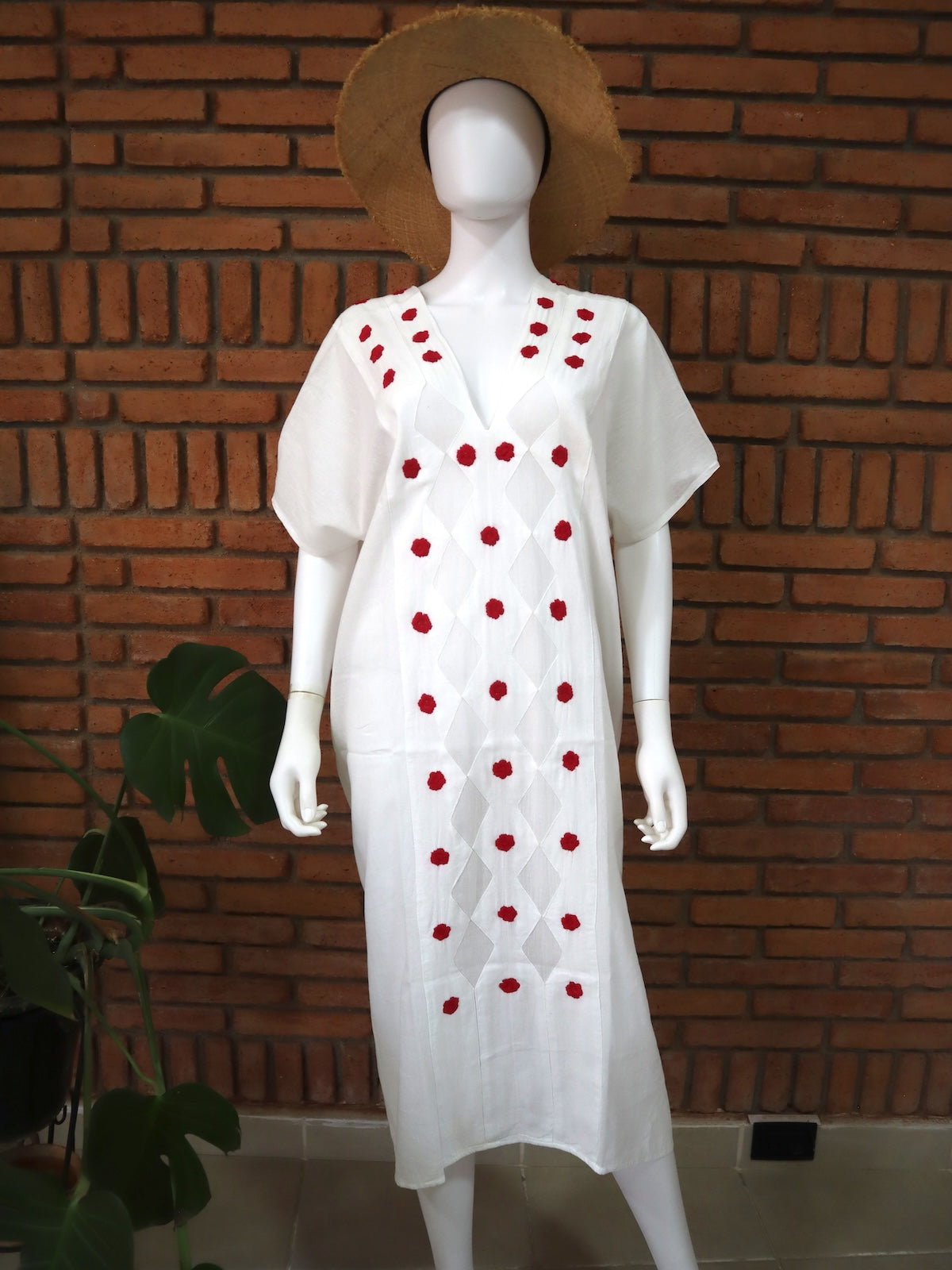 Vestido/Huipil Flores Bordado a Mano Unitalla