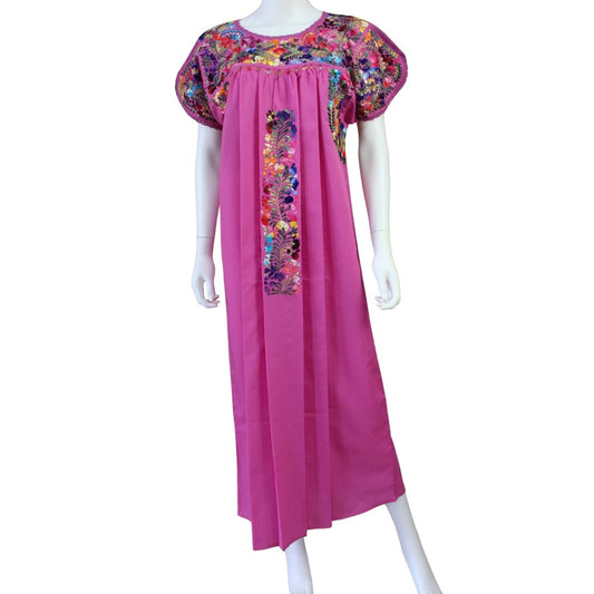 Vestido Bordado a Mano Rosa con Multicolor Mod. San Antonino Unitalla.