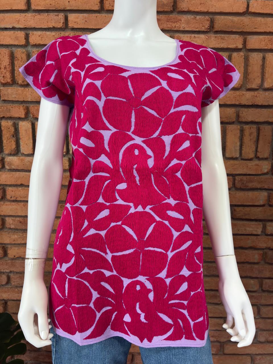 Blusa Bordada a Mano Mod. Jalapa Unitalla Lila con Fiusha.