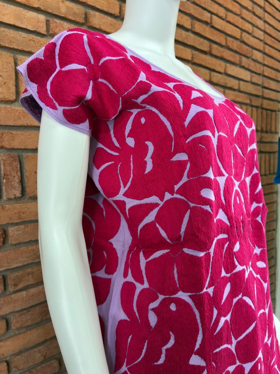 Blusa Bordada a Mano Mod. Jalapa Unitalla Lila con Fiusha.